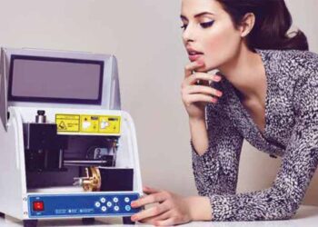 CEM Engelkemper bietet ein interessantes Seminar zur Bedienung von CNC-Graviermaschinen an.