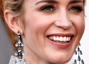 Ein echter Eyecatcher. Emily Blunt trug Ohrringe aus der "High Jewelry Collection"