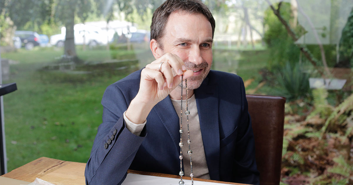 Jörg Gellner begeistert mit seiner Leidenschaft für Perlen.