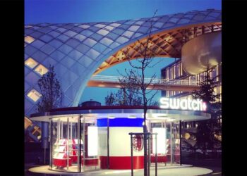 Swatch eröffnet weltweit erste Drive-in-Boutique