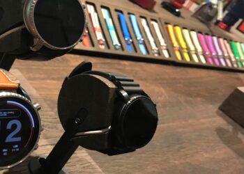 Fossil geht auch fürs laufende Quartal von zweistelligen Umsatzrückgängen aus.