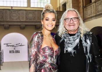 Markenbotschafterin Rita Ora mit Firmengründer Thomas Sabo.