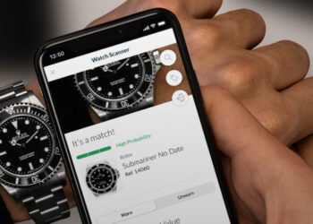 In der App von Chrono24 können Kunden ein Foto einer Uhr aufnehmen, um eine Produktsuche zu starten. Wird die Bilderkennung fündig, erhält der Nutzer Marke und Modell sowie eine Preiseinschätzung.