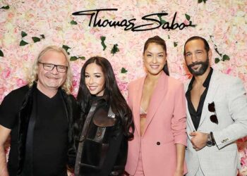 Gastgeber Thomas Sabo mit Rita Danilov, Rebecca Mir und Massimo Sinato.