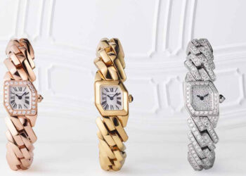 Das Zifferblatt der Uhr fügt sich harmonisch in die verdrehte Perspektive ein. Die Armbandelemente und das Gehäuse verschmelzen in einem grafischen Schwung.