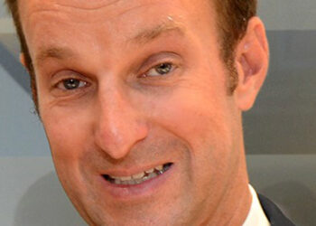 Falk Dettinger lässt den Betrieb in seiner Manufaktur weiter laufen.