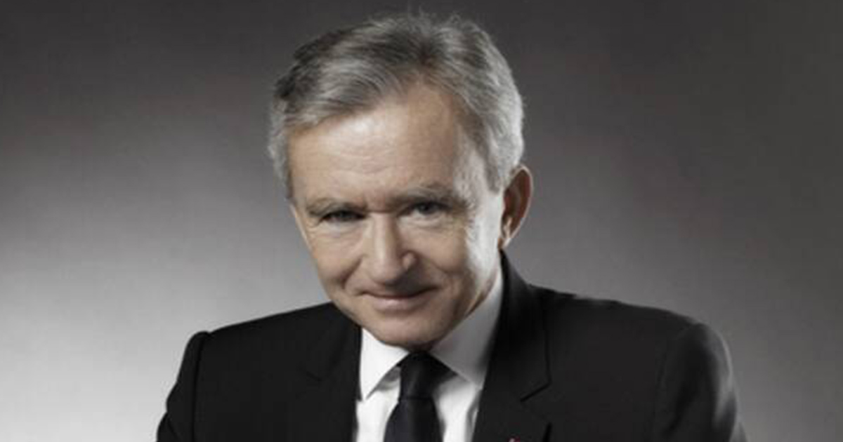 LVMH-Chef Bernard Arnault hat angekündigt, die Kosmetikproduktion auf Desinfektionsmittel umzustellen und damit einen Beitrag im Kampf gegen das Corona-Virus zu leisten.