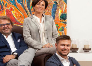 Bietet ihren Juwelierpartnern Unterstützung in schweren Zeiten: Familie Stütz (Xenox).