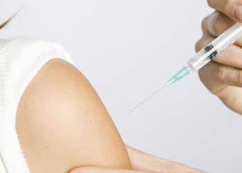 Die EU will sicherstellen, dass für ihre Bürger schnell genügend Impfstoff zur Verfügung steht (Foto: Adam Gregor/Fotalia).