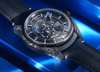 Die FREAK X Bucherer BLUE besteht aus Carbonium®.