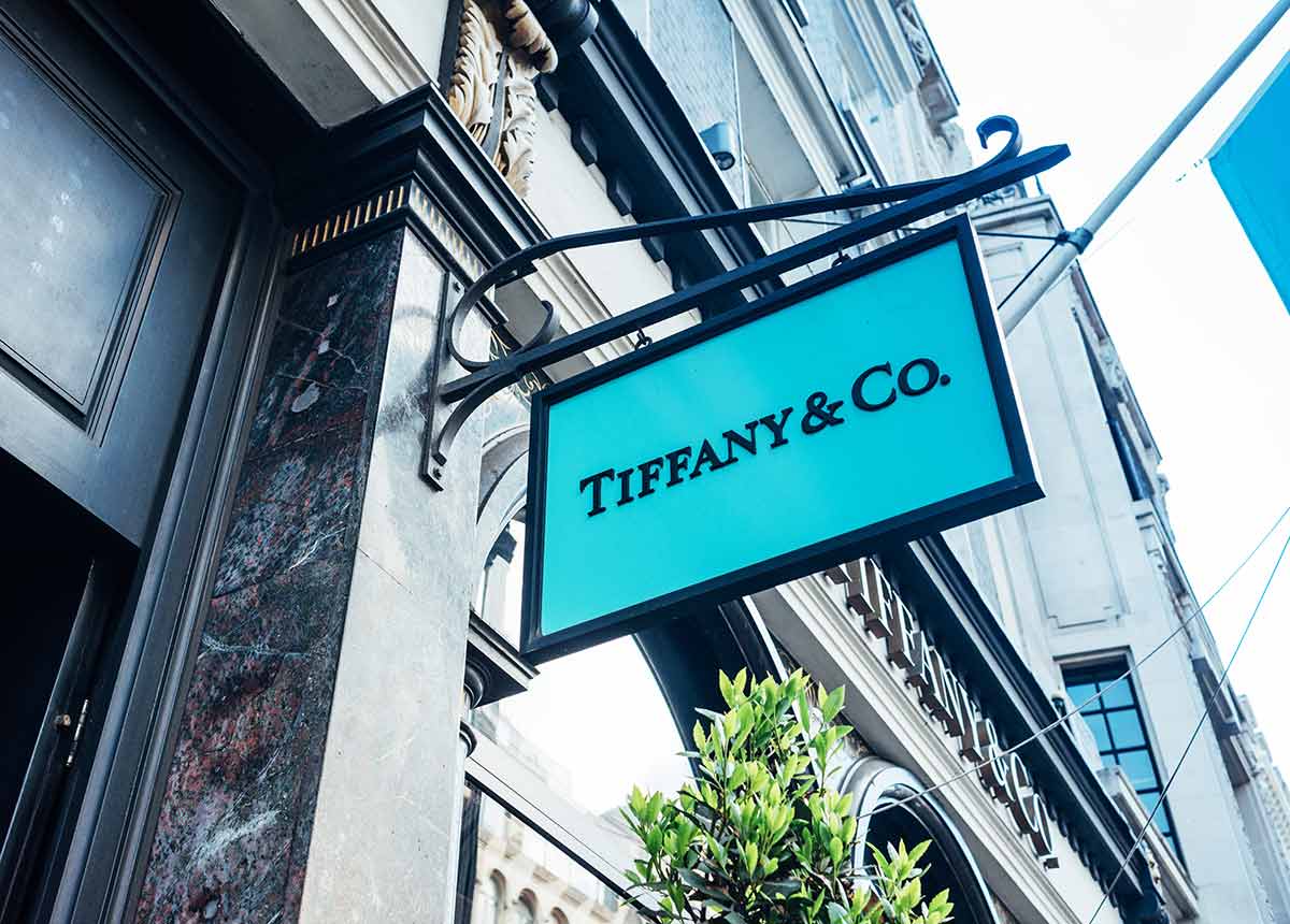 US-Juwelier Tiffany will noch hochwertiger werden. (Credit: Claudio Stocco / Shutterstock.com)