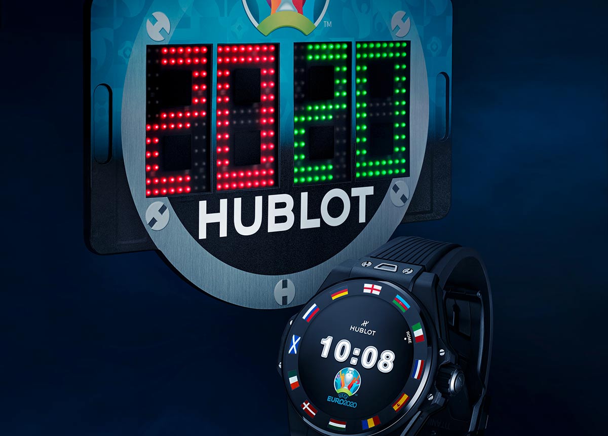 Die Uhr ist mit einem komplexen elektronischen Modul ausgestattet, das in Zusammenarbeit mit anderen Unternehmen der LVMH-Gruppe entwickelt wurde.