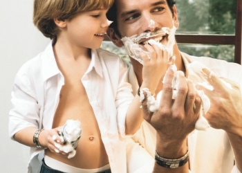 Auch last-minute können Sie Kaufimpulse für Vatertagsgeschenke setzen. Zum Beispiel Partnerarmbänder für Vater und Kind von Nomination.