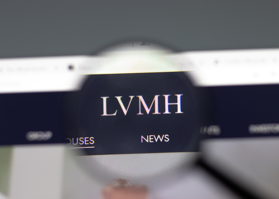 Luxus von LVMH läuft – auch in der Corona-Pandemie. (Credit: Postmodern Studio / Shutterstock.com)