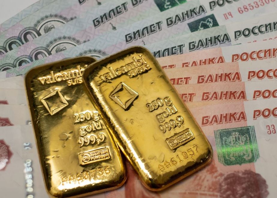 Eigenen Angaben zu Folge verarbeitet die Schweizer Goldraffinerie Valcambi seit 6. März 2022 kein Gold aus Russland. Legal wäre das aber. © Shutterstock