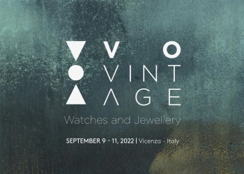 VO Vintage lockt mit Armbanduhr-Ikone