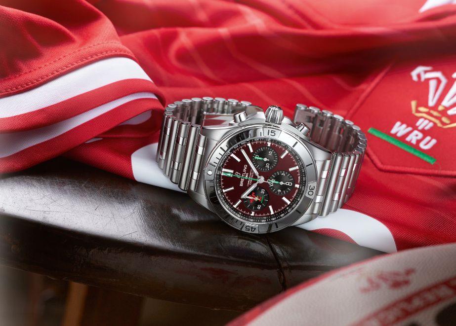 Breitling_Chronomat_Six_Nations_Rugby_rot