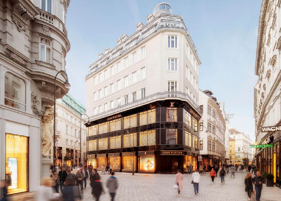 Die ehemalige Lous Vuitton-Boutique im Goldenen Quartier wird voraussichtlich die Schwestermarke Dior übernehmen. © Franz Brück