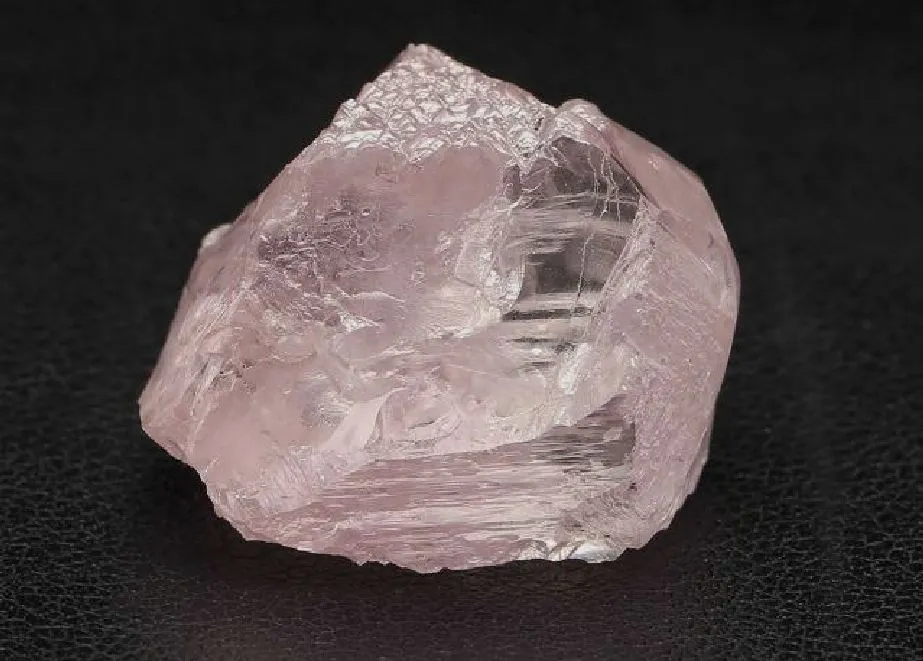 Pink-Eternity-web_c_Storm-Mountain-Diamonds