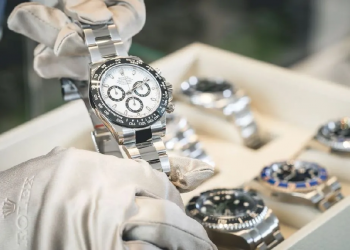 Symbolbild-Schweizer-Uhren_c_Shutterstock