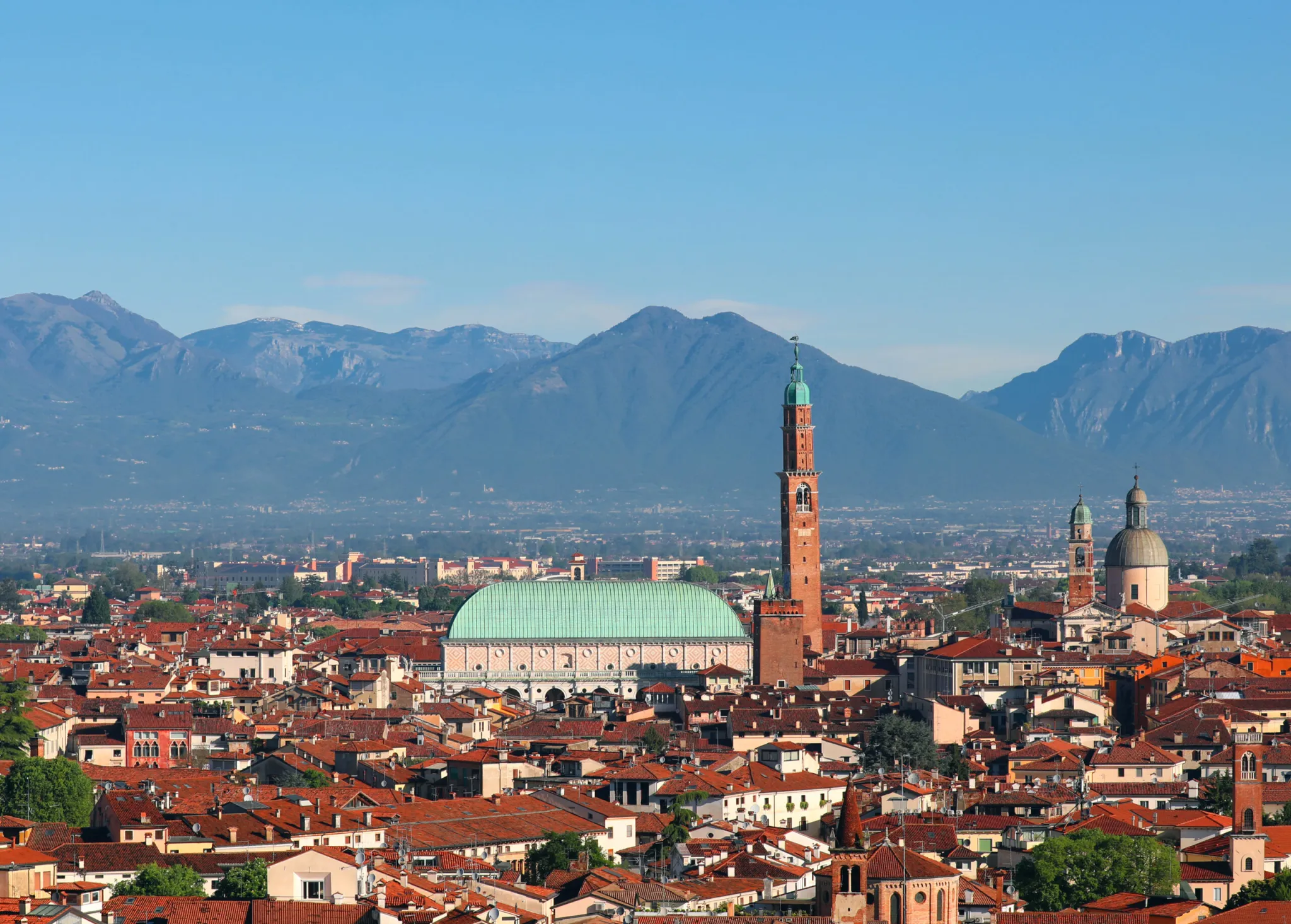 Vicenza-shutterstock_1523440025-scaled