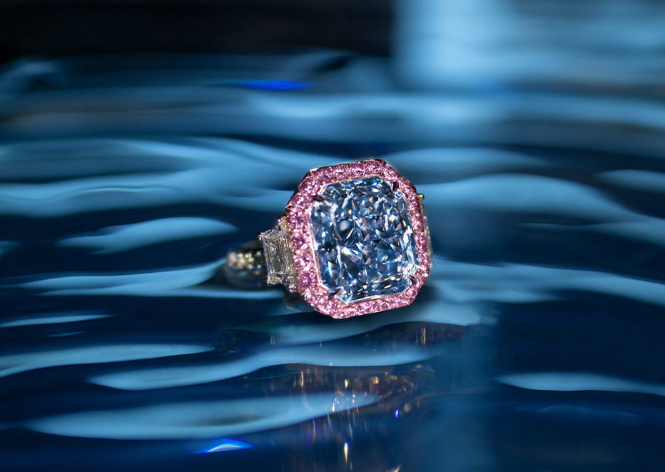 Sothebys_Infinite_Blue_Diamant_Auktion_2023_Ring