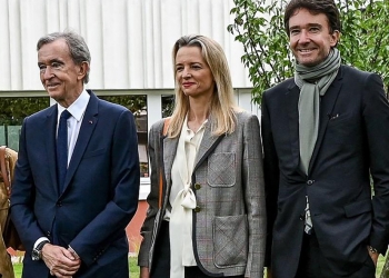 Bernard_Daphne_Antoine_Arnault_2023