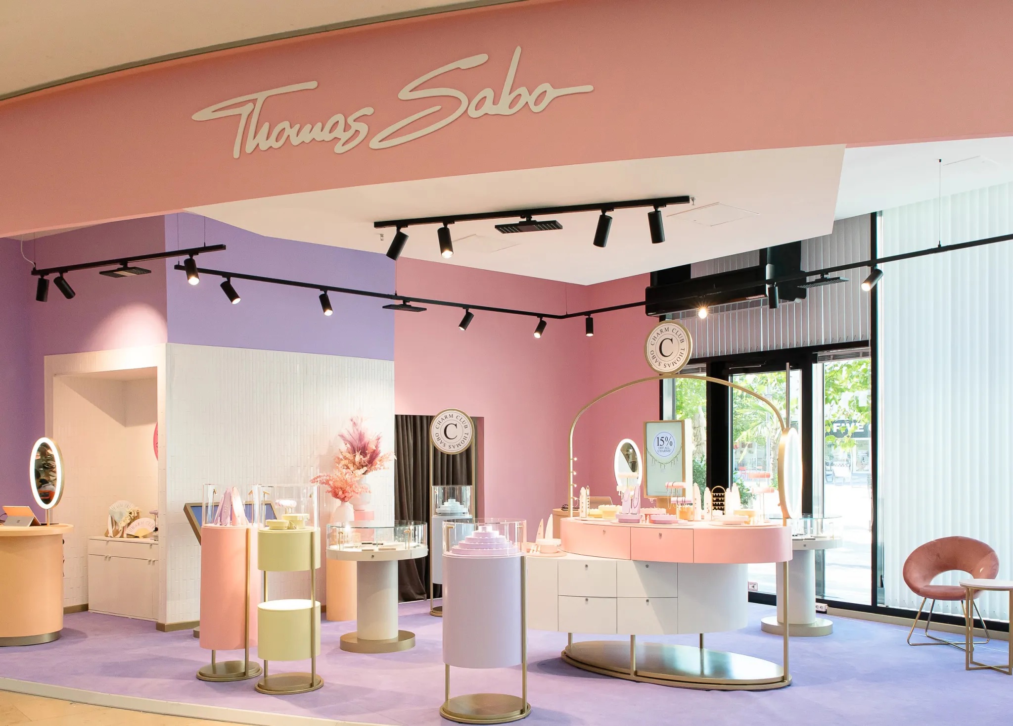 TS-THOMAS-SABO_CHARMISTA_POP-UP-STORE_MUNICH_4