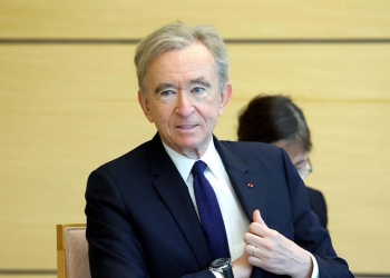 LVMH Bernard Arnault Investiert in Richemont Cartier