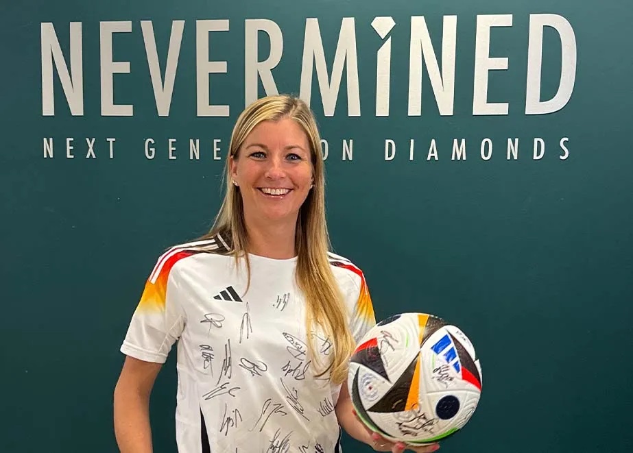 christine-marhofer-nevermined-dfb-frauen-partnerschaft