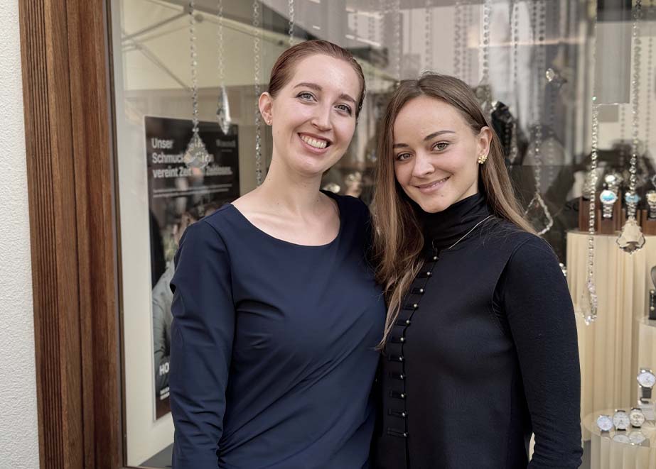 Emily Weirather und Markenbotschafterin Laura Bilgeri