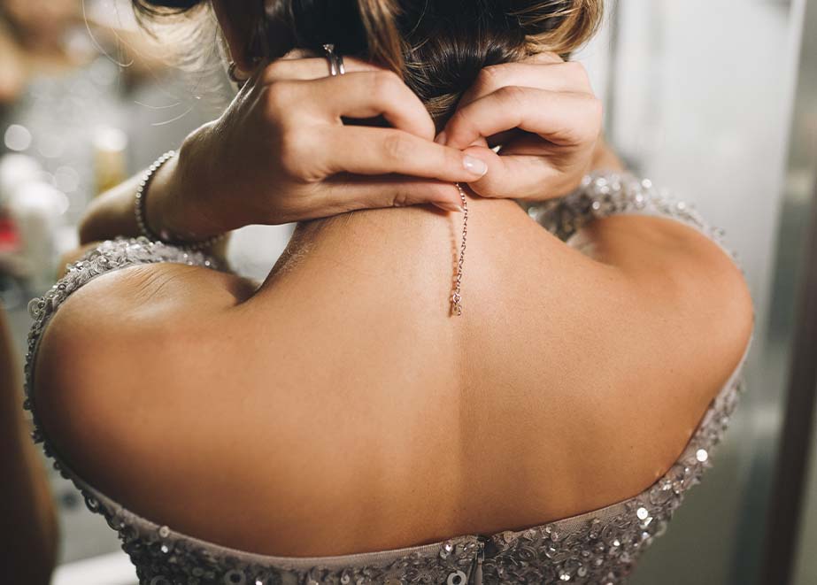 Ballsaison Österreich Handel Schmuck